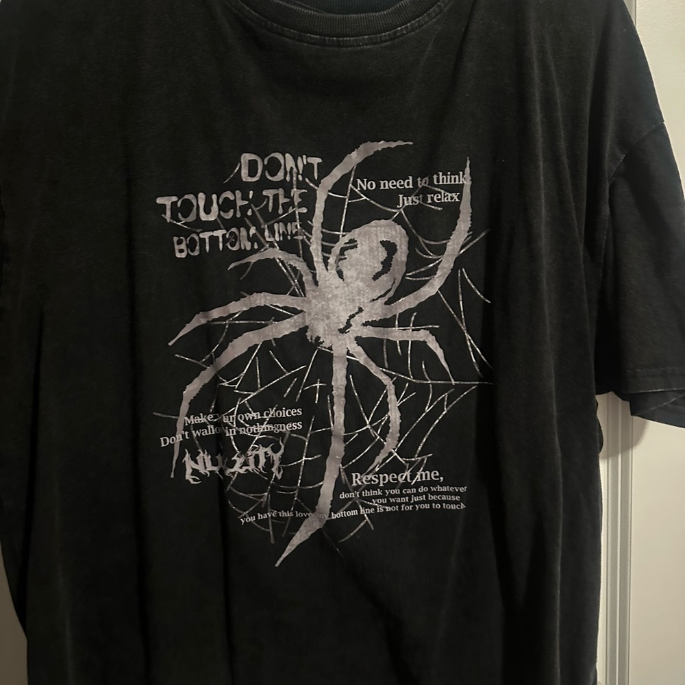SHEIN Black Spider Graphic Tee